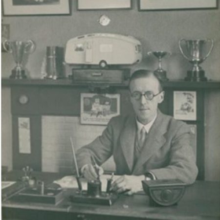 Bertram Hutchings
